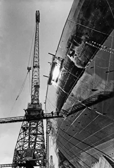 Shadows Prints: Welding plates on an unnamed ship in the Swan Hunter shipyards on the Tyne