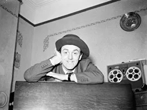 00521 Collection: Welsh comedian Stan Stennett who starred in the BBC light programme Welsh Rarebit 14th