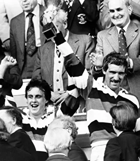 Rugby Prints: Welsh Rugby Union Final - Pontypool 18 - 6 Swansea. Jeff Squire
