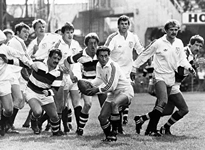 00607 Prints: Welsh Rugby Union Final - Pontypool 18 - 6 Swansea. Scrum Half Huw Davies gets the ball