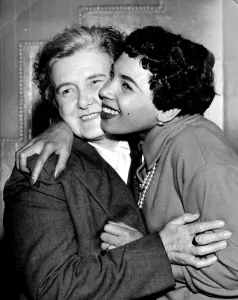 00170 Prints: Welsh singing sensation Shirley Bassey from Cardiff gives her mother a hug - Feb 1957