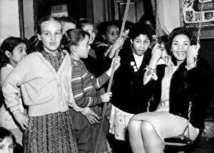 00170 Prints: Welsh singing star Shirley Bassey pays a visit to the Rainbow Club, based in Bute Street