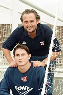 01515 Prints: West Ham assistant manager Frank Lampard with his footballer son, also Frank Lampard