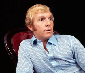 00208 Prints: West Ham United and England captain Bobby Moore September 1969