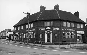 The White Swan Public House in Bedworth 26th January 1987