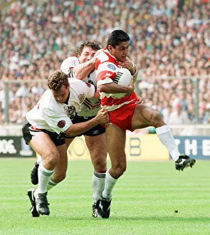 00351 Prints: Widnes defence tries to close down the Wigan attack during the Rugby League Cup Final