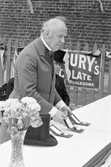 Standing Prints: William Mervyn as The Old Gentleman in Lionel Jeffries 1970 Film The Railway Children