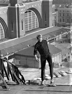Shoes Prints: William Willard a Tomorrows World reporter using the Roof Shoes on the slopes