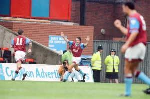 Wimbledon 2-3 Aston Villa, league match at Plough Lane, Saturday 3rd October 1992