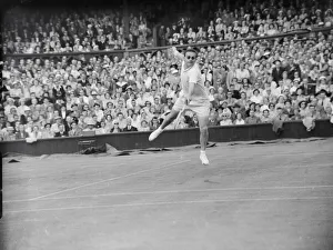 00002 Prints: Wimbledon Jarislav Drobny DM 20 / 6 / 1951 B2981 / 2