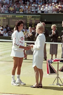 Wimbledon Ladies Final. Runners up Trophy presented to Gabriella Sabatini by Duchess of