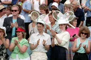 Wimbledon. Martina Navratilova v. Sabrina Goles. June 1988 88-3316-107