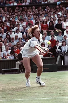 Wimbledon Tennis. Boris Becker v. Pat Cash. June 1988 88-3488-095