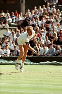 Wimbledon Tennis. Boris Becker v. Andrei Olhovsky. July 1991 91-4178-055