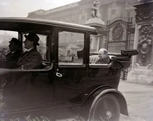 00206 Prints: Winston Churchill leaving Buckingham Palace in an open top car after receiving the seal