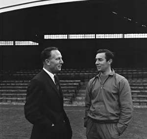 00365 Prints: Wolverhampton Wanderers F. C. Manager Andy Beattie and trainer R. Allen