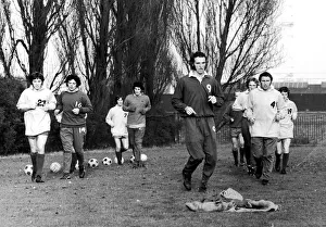 Wolverhampton Prints: Wolverhampton Wanderers. Wolves Irish international striker Derek Dougan training