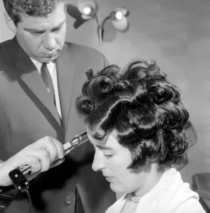 00845 Prints: Woman have her hair cut and curled at the hair dressers, 7th June 1962