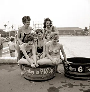 Women taking part in a Sunday pictorial sponsored Tub Race at Butlins Holiday Camp
