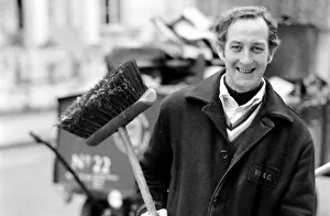 Manual Prints: Is work wonderful?. Feature. At work in Kensington West London road sweeper John Sheppard