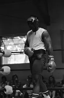 World boxing champion George Foreman trains at the Farigrounds in Pleasanton