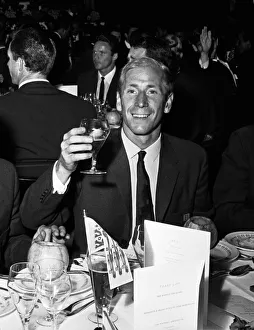 00244 Prints: World Cup Banquet for the victorious England team at the Royal Garden Hotel in London