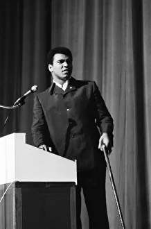 World Heavyweight boxing champion Muhammad Ali held his first public speaking in England