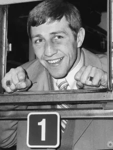01518 Prints: World Lightweight Champion Ken Buchanan seen here at Kings Cross station en route to