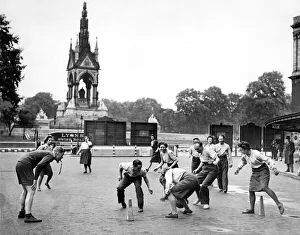 World War II Women. While cabinet ministers were addressing 6000 women at the Albert Hall
