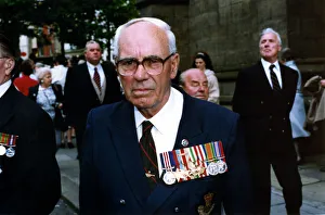 00449 Prints: World War Two - Second World War - D-Day Remembrance Parade - Veteran Joe Wear
