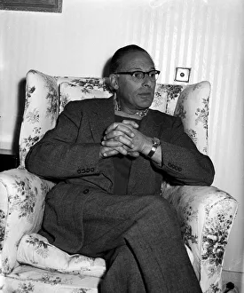World War Two Special Operations Executive officer Peter Churchill. 30th November 1958