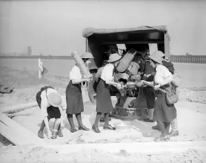 Ammunition Prints: Wrens loading a shore battery on the south coast 1941 Women doing mens jobs during