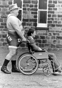 Wrestler Shirley Crabtree alias Big Daddy in the Wrestling ring