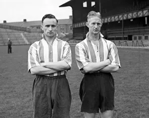 Magicfeet Prints: A Wright and K Oliver Sunderland FC Circa December 1946 - January 1947