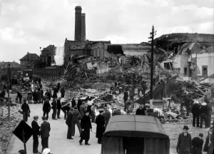 WW2 Air Raid Damage February 1945 Rocket raid at Ilford V2 People stand in