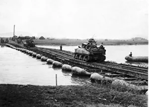 00153 Prints: WW2 - April 1945 Tanks of the 2nd Armoured U. S. 9th Army cross the Weser River