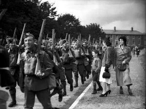 WW2 British Soldiers leave for France Circa September 1939 A newly recruited