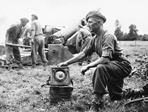 WW2 Gunnery Sergeant Sanders & howitzer 1944 This is the first picture of the 7