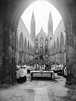 WW2 Norwich Air Raid Bomb Damage June 1943 Church sevice in bombed out remains of