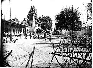 00154 Prints: WW2 - October 1939 Cathedral of Strasbourg protected against bombardment