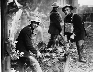 WW2 Remains of crashed German bomber 1940 found in Merton Park Surrey after an