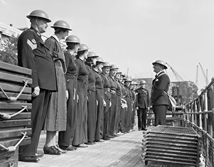 00204 Prints: WW2 River Thames Emergency Service September 1939 Inspection line up on the banks