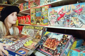 Romer Parrish Prints: Nine year old Gemma Coakley from Easterside checks out the latest games from Telly