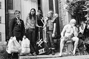 Skeleton Collection: The Young Ones filming on location in Bristol. Starring Rik Mayall as Rick