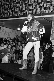 Sing Prints: Young pop sensation Tiffany performs at Birmingham Bull Ring in front of fans