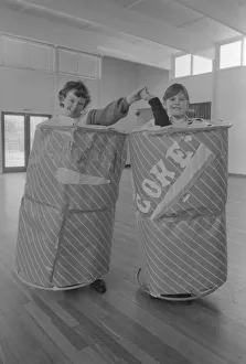 Youngsters at a Coventry school have joined forces to turn cans into cash