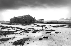 Skating Prints: Youngsters skating on thin ice at Teams in Gateshead in February 1979