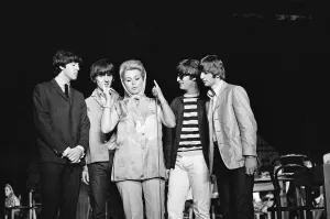 Zsa Zsa Gabor meets The Beatles. Picture taken at The London Palladium
